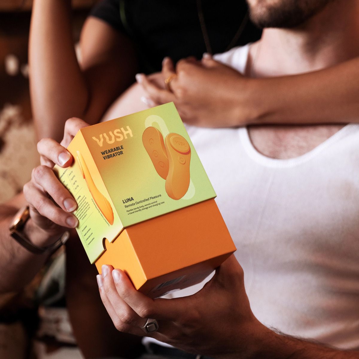 Vush - Couples Play - Luna